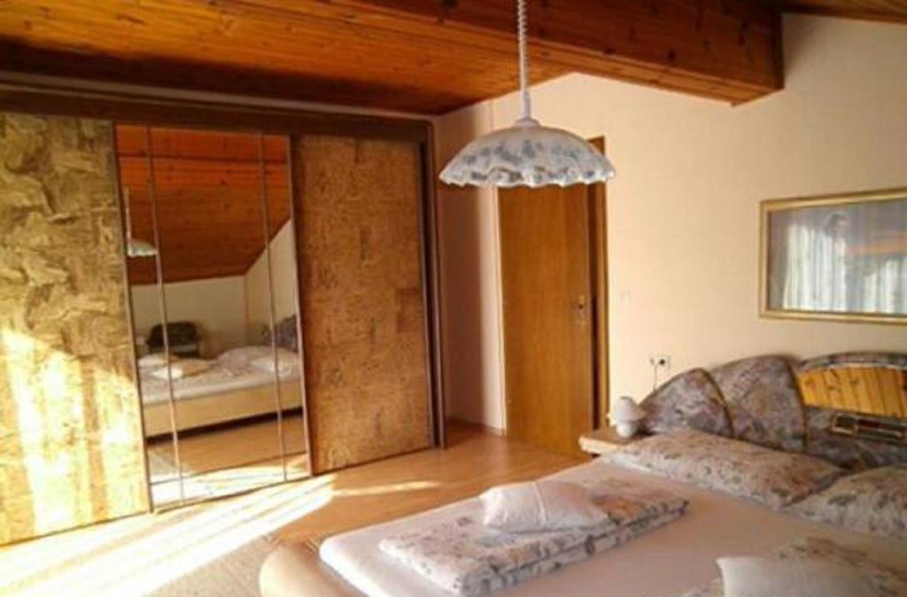 Apartmán Haus Freitag Millstatt Pokoj fotografie